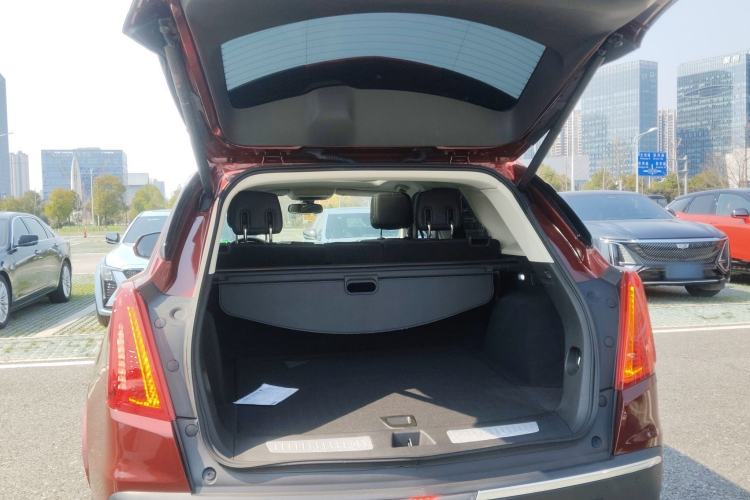 Used Cadillac XT5 2016 25T Luxury Model
