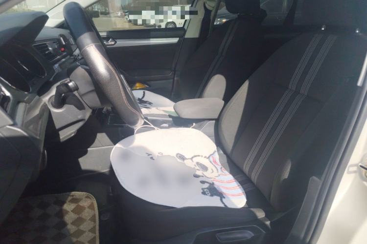 Used Volkswagen Lamando 2017 230TSI DSG Fashion Edition Left Front Seat