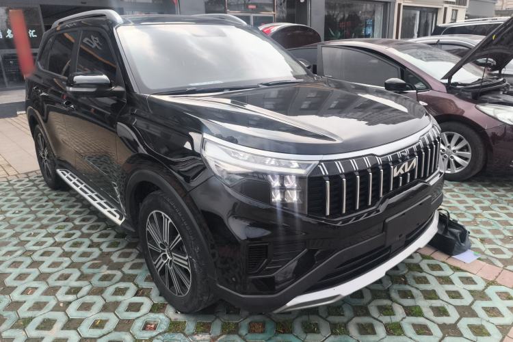 Used Kia Sportage R 2021 Ace 2.0L Splendid Edition Front Right 45 Deg