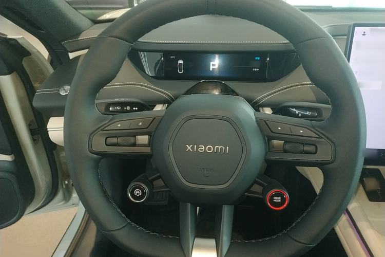 Used Xiaomi Auto SU7 2024 Rear-Drive Long-Range Intelligent Driving Version Steering Wheel
