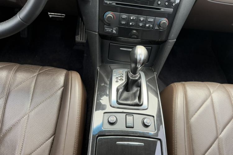 Used Infiniti QX70 2013 3.7L Standard Edition
