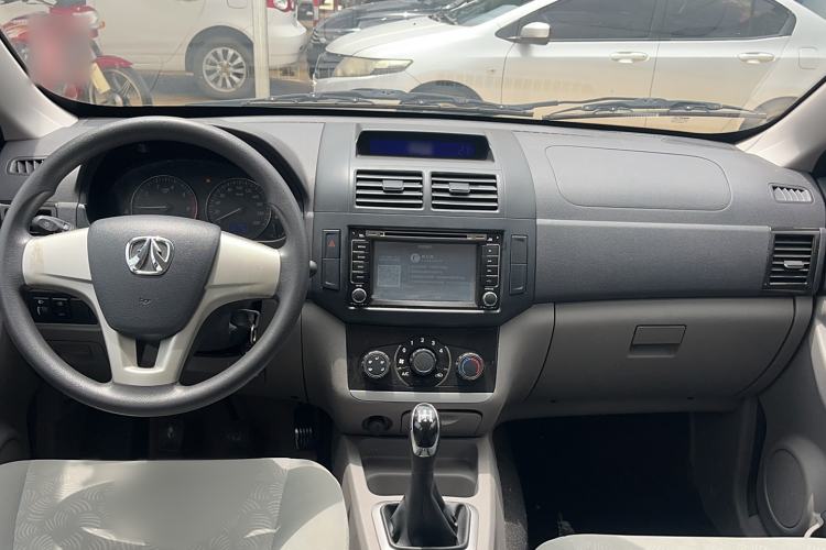 Used BAIC Weiwang M20 2014 1.5L practical type BJ415A
