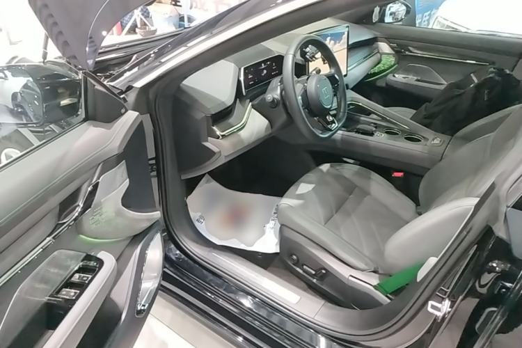 Used Zeekr 001 2022 Ultra-Long Range Dual-Motor ME Version Driver Seat