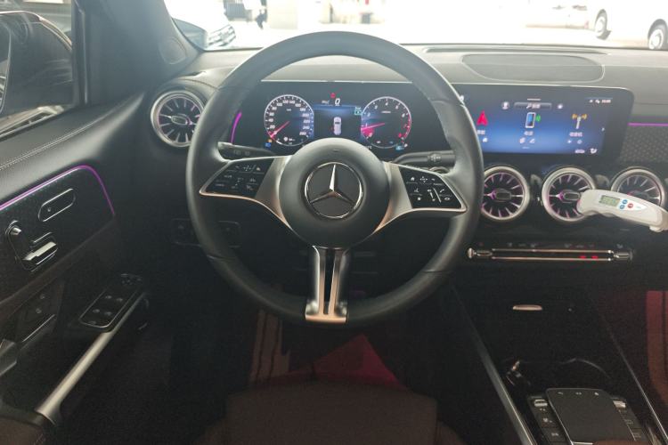 Used Mercedes-Benz GLB 2024 GLB 220 Fashion Model