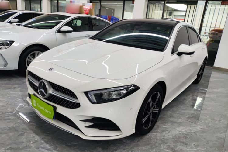 Used Mercedes-Benz A-Class 2022 Revised Version A 200 L Sport Sedan Fashionable Style
