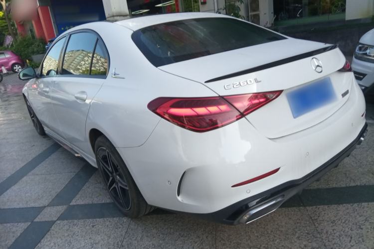 Used Mercedes-Benz C-Class 2024 Facelifted C-Class 260 L Night Edition Sports Version