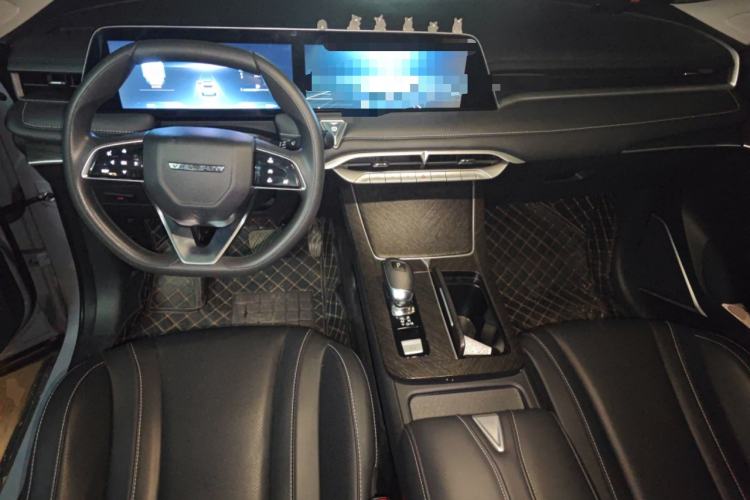 Used Venucia V 2021 260T Idol Edition