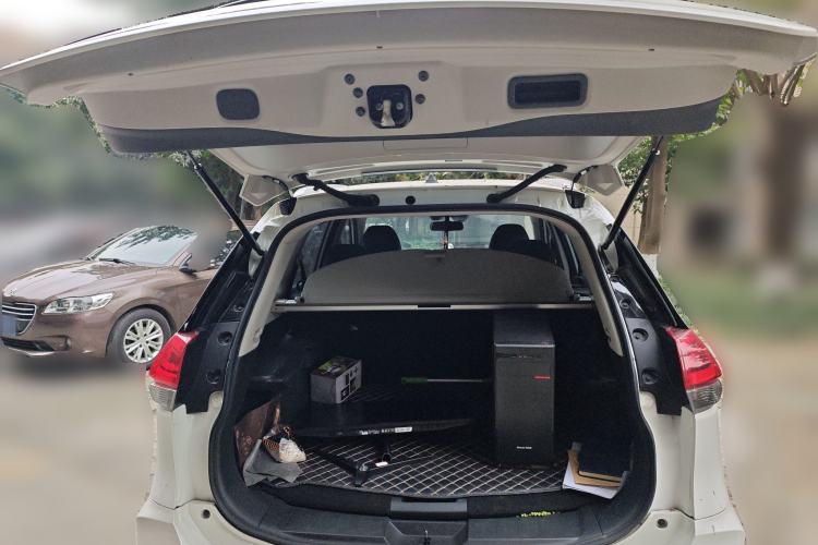 Used Nissan X-Trail 2022 Revised Version 2.0L Two-Wheel Drive Smart Connect Premium Edition
