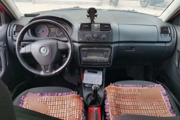 Used Skoda Fabia 2011 1.6L Manual Cool Black Edition
