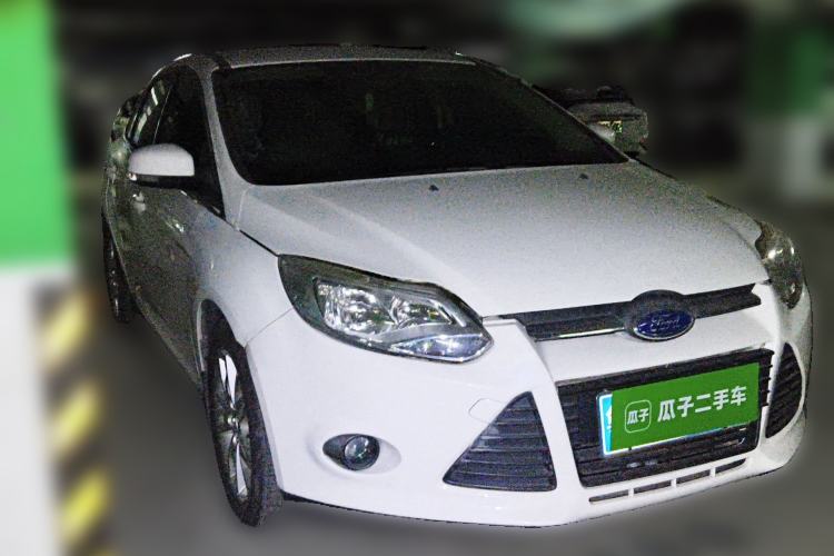 Used Ford Focus 2012 Sedan 1.6L Manual Comfort Model
