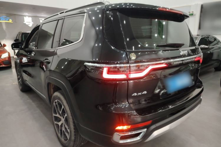 Used Jeep Grand Commander 2022 2.0T Four-Wheel Drive Luxury Edition Rear Left 45 Deg