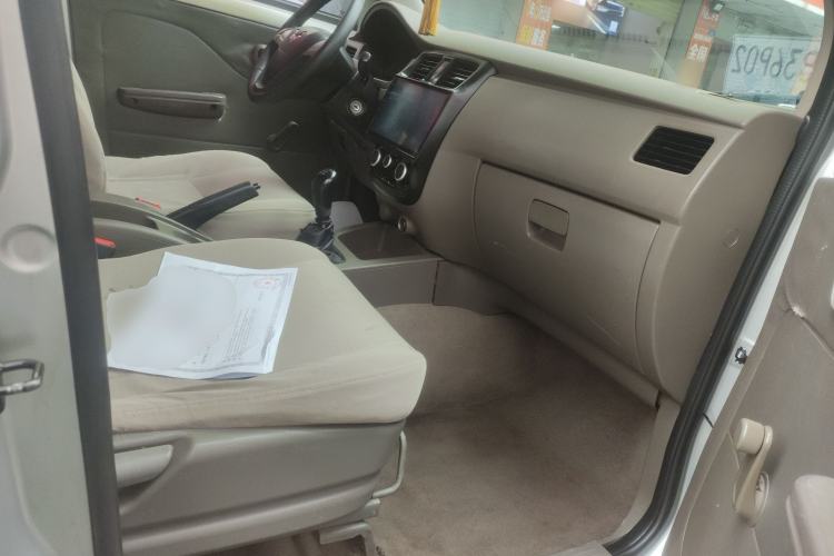 Used Wuling Rongguang V 2016 1.5L Practical Version
