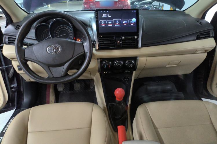 Used Toyota Vios 2014 1.5L Manual ZhiZhen Edition Center Console