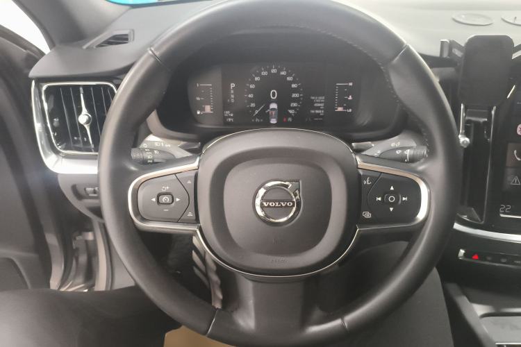 Used Volvo S60 2021 T4 Zhiyi Luxury Edition
