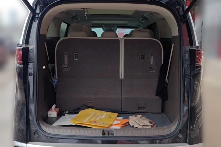 Used Denza D9 2022 DM-i 970 Four-Wheel Drive Flagship Model