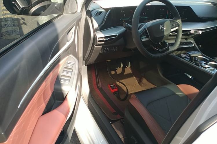 Used CHANGAN Eado 2022 PLUS Blue Whale NE 1.4T GDI DCT Flagship Edition
