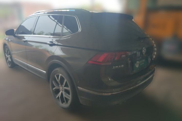 Used Volkswagen Tiguan L 2020 330TSI Automatic Two-Wheel Drive Smart Luxury Edition China VI Standard Rear Left 45 Deg