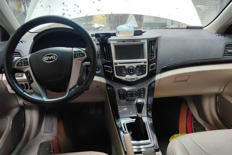 Used BYD Surui 2012 1.5L Manual Luxury Version
