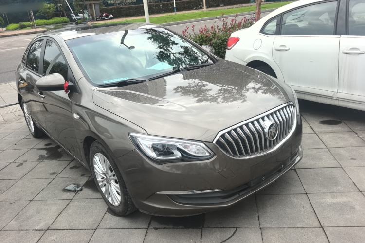 Used Buick GT 2015 15N Automatic Elite Version Front Right 45 Deg