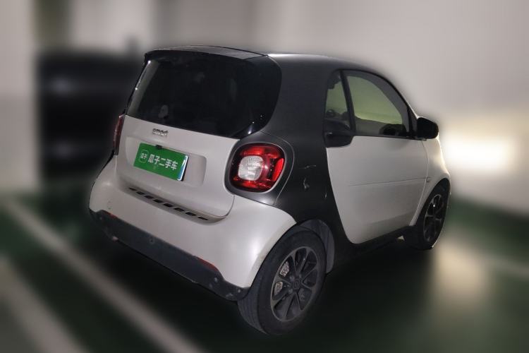 Used smart fortwo 2015 1.0L 52 kW Hardtop Passion Edition
