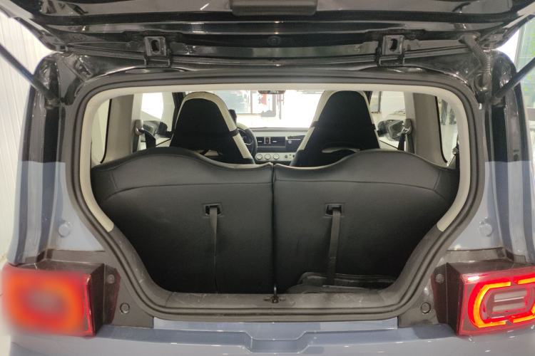 Used Wuling Hongguang MINIEV 2022 Macaron Premium Model – Lithium Iron Phosphate Trunk