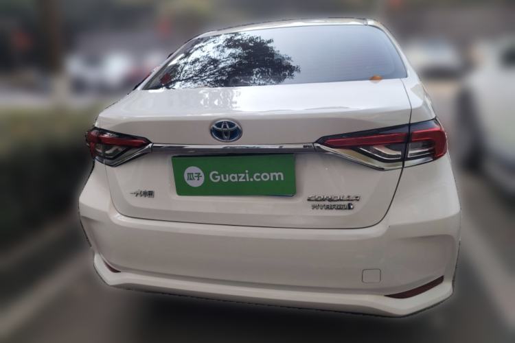 Used Toyota Corolla 2021 Dual-Motor 1.8L E-CVT Elite Edition
