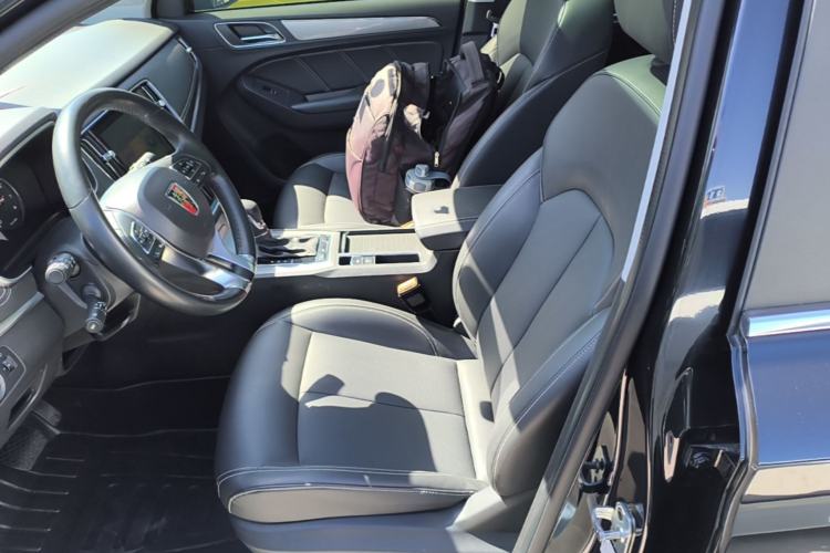 Used Roewe RX5 2019 20T Two-Wheel Drive Automatic 4G Connected Platinum Edition
