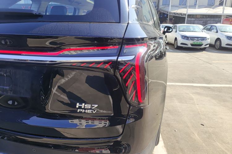 Used Hongqi HS7 PHEV 2024 2.0T PHEV Four-Wheel Drive Flagship Edition 6 Seats
