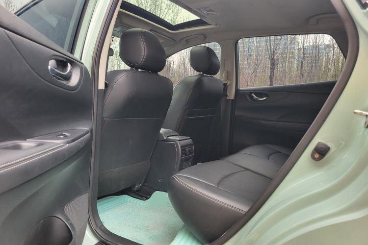 Used Nissan Tiida 2023 1.6L CVT Smart Drive Version Interior 4