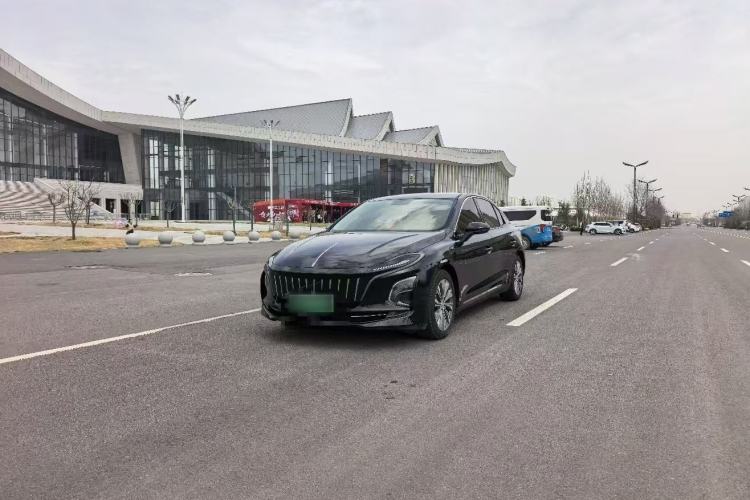 Used Hongqi E-QM5 2024 610 km PLUS
