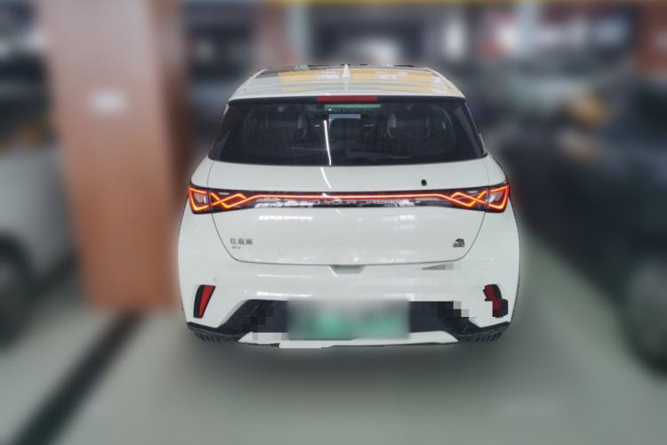 Used BYD Dolphin 2023 420 km Fashion Edition
