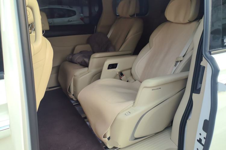 Used Buick GL8 2023 ES Lu Zun Flagship Model
