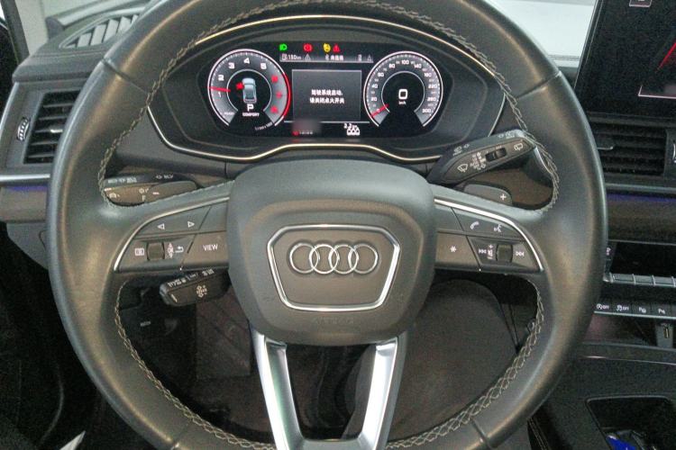 Used Audi Q5L 2022 Updated Version 40T Luxury Elegant Edition
