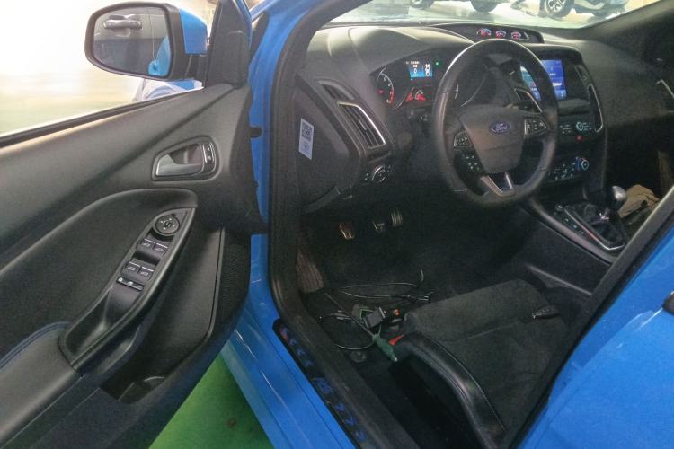 Used Ford Focus 2016 2.3T RS Track Edition
