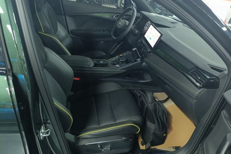 Used Lynk & Co 06 2023 Remix 1.5T Hero Right Front Seat