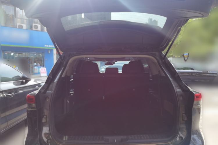 Used Toyota Highlander 2022 Dual-Engine 2.5L Four-Wheel Drive Luxury Edition 7 Seats Trunk