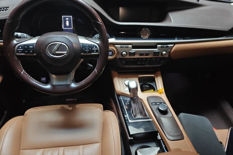 Used Lexus ES 2015 200 Elite Edition