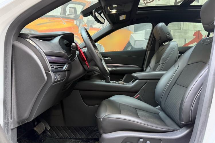 Used Cadillac XT4 2021 28T Two-Wheel Drive Tech Edition