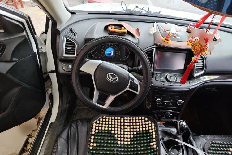 Used HYOSOW S6 2016 1.5T Manual Leading Model Steering Wheel