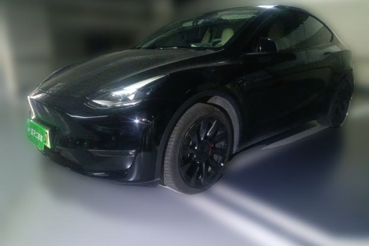 Used Tesla Model Y 2022 Long-Range All-Wheel-Drive Version