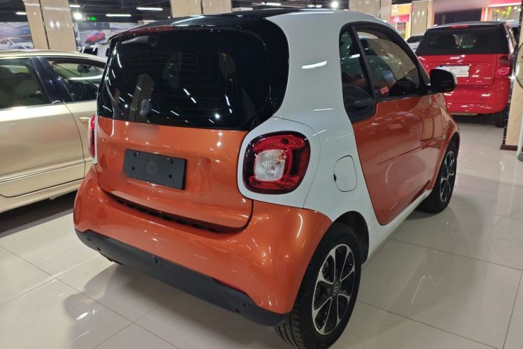 Used smart fortwo 2015 1.0L 52 kW Hardtop Passion Edition