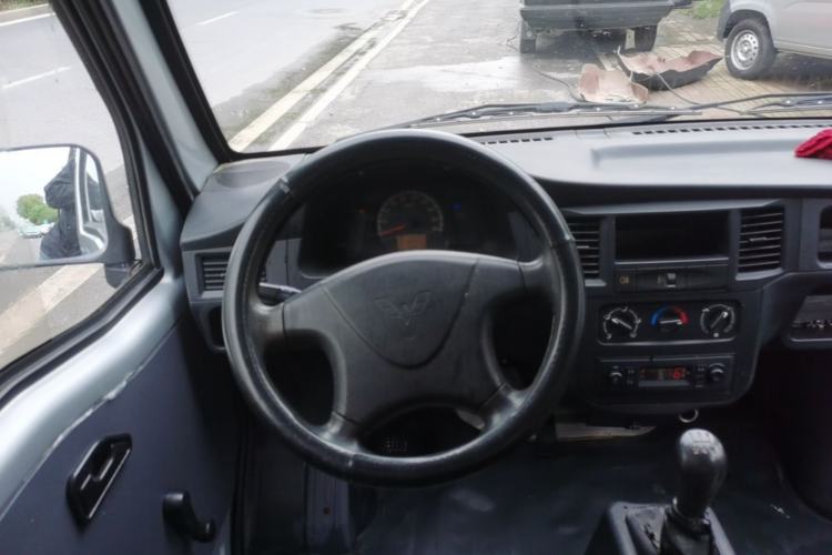 Used Wuling Zhiguang 2015 1.2L Practical LS-I Model Steering Wheel