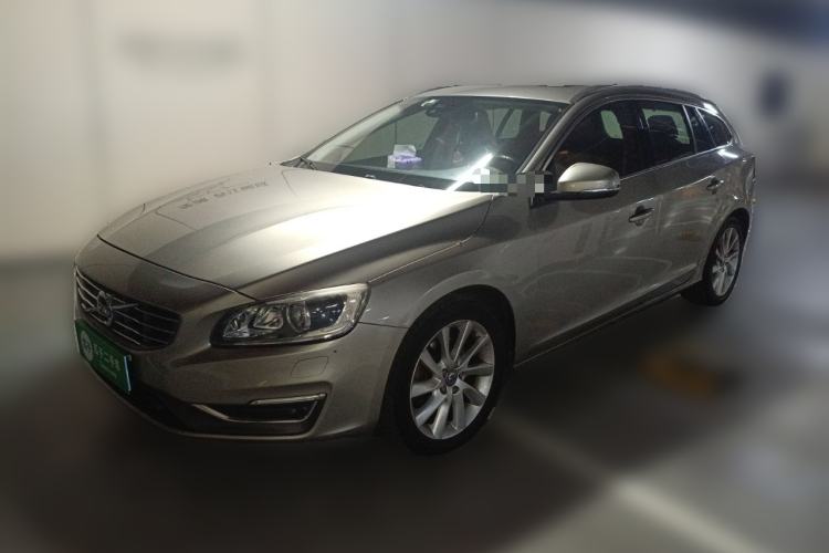 Used Volvo V60 2015 T5 Zhiyi Edition
