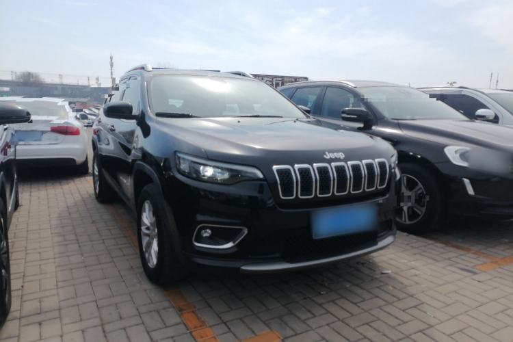 Used Jeep Cherokee 2019 2.0T Four-Wheel Drive Exclusive Edition China V
