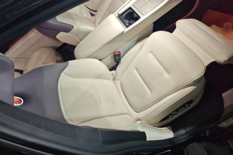 Used Avatr 12 2025 Ultra Extended-Range Edition Right Front Seat