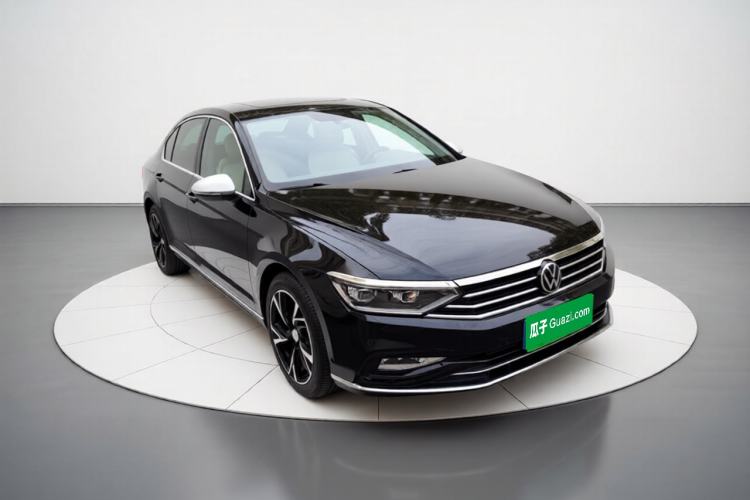 Used Volkswagen Magotan 2020 280TSI DSG Comfort Edition Exterior 2