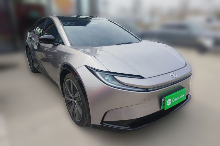 Used Toyota bZ5 2025 Model 550 PRO Front Right 45 Deg