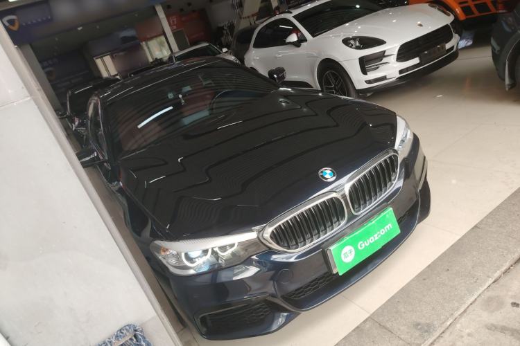 Used BMW 5 Series 2019 Facelifted 530Li Leading Edition M Sport Package