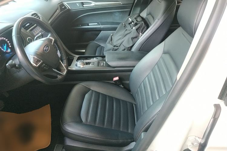 Used Ford Mondeo 2018 EcoBoost 200 Smart Control Fashion Model China V Standard