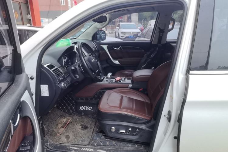 Used Haval H9 2017 2.0T Gasoline 4x4 Luxury 7-Seater